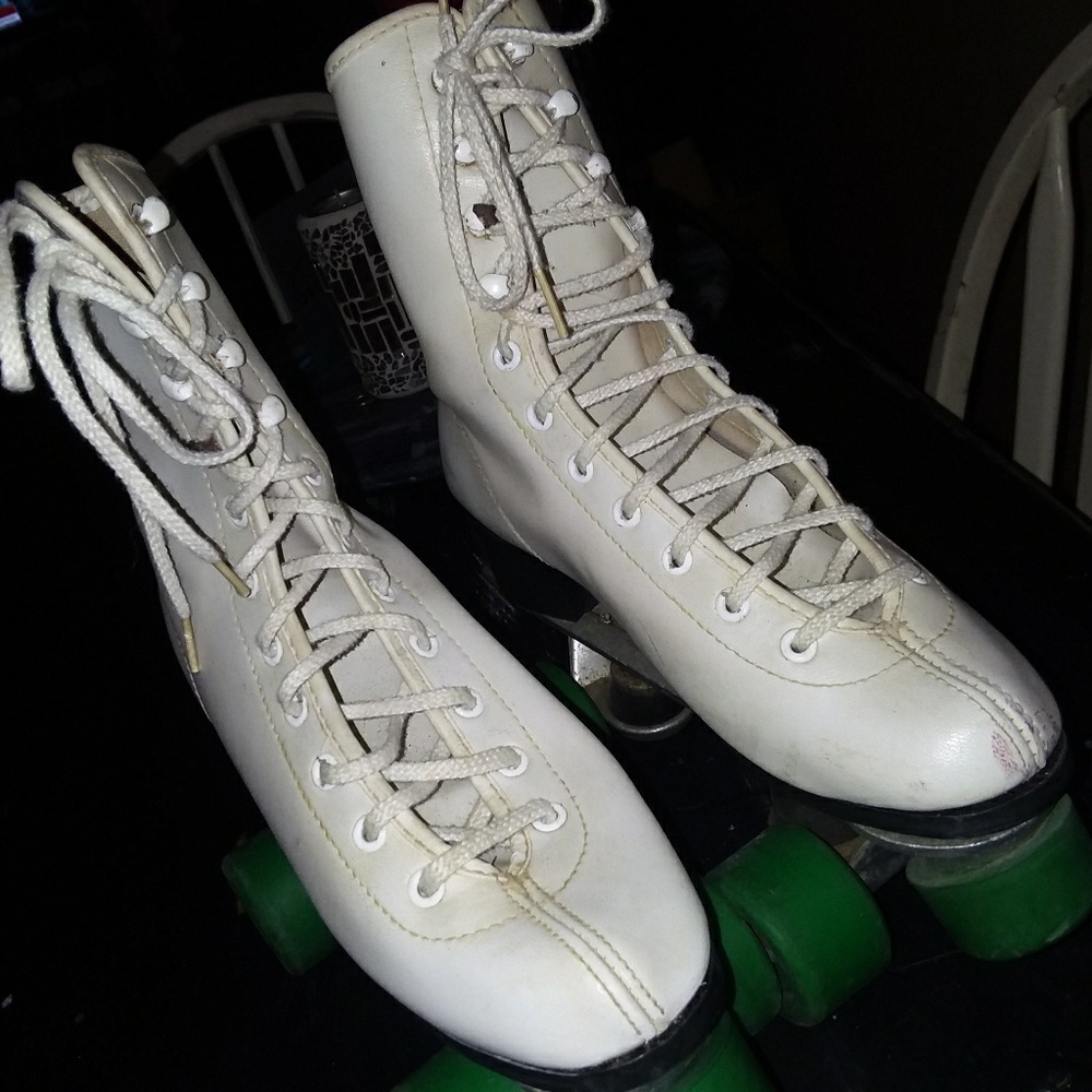 Vintage Sketchers Sport skates SZ 6